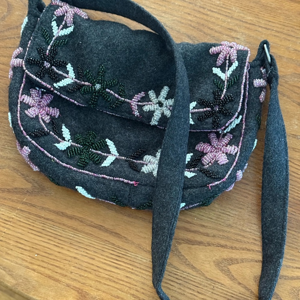 Vtg Beaded Floral Wool Shoulder Bag